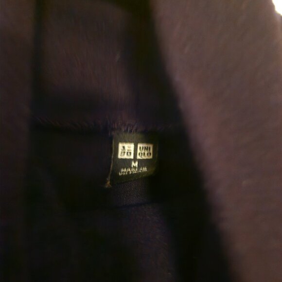 Uniqlo Heattech Turtleneck - Picture 5 of 6